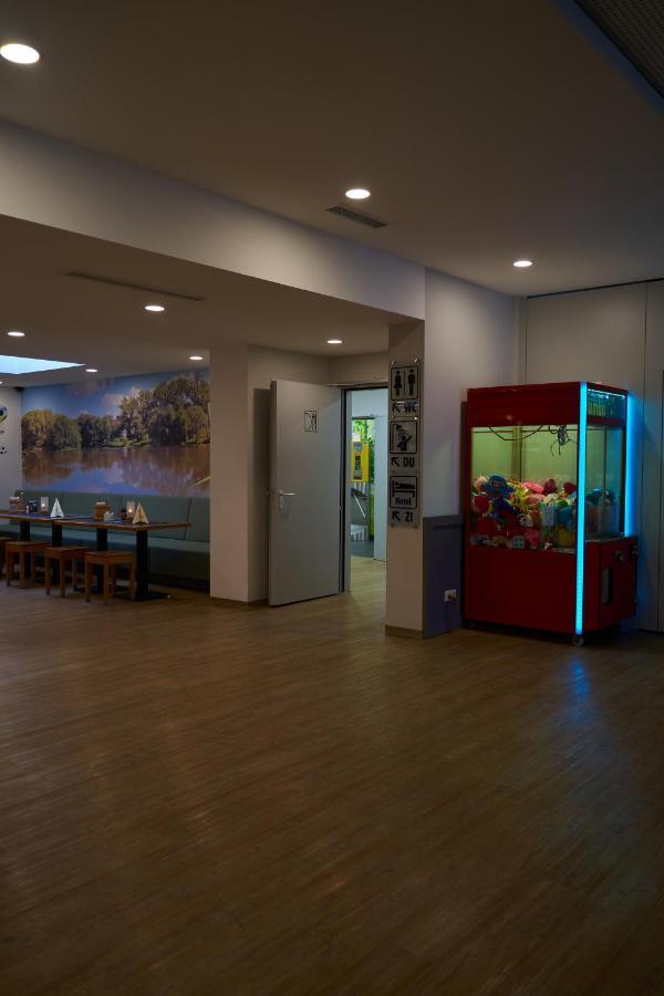 Hotel Auszeit Im Euro Rastpark Guxhagen Dış mekan fotoğraf